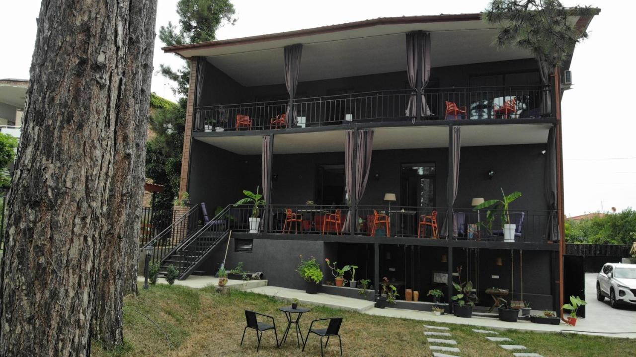 Hotel უცხო-utskho Telavi Exteriör bild